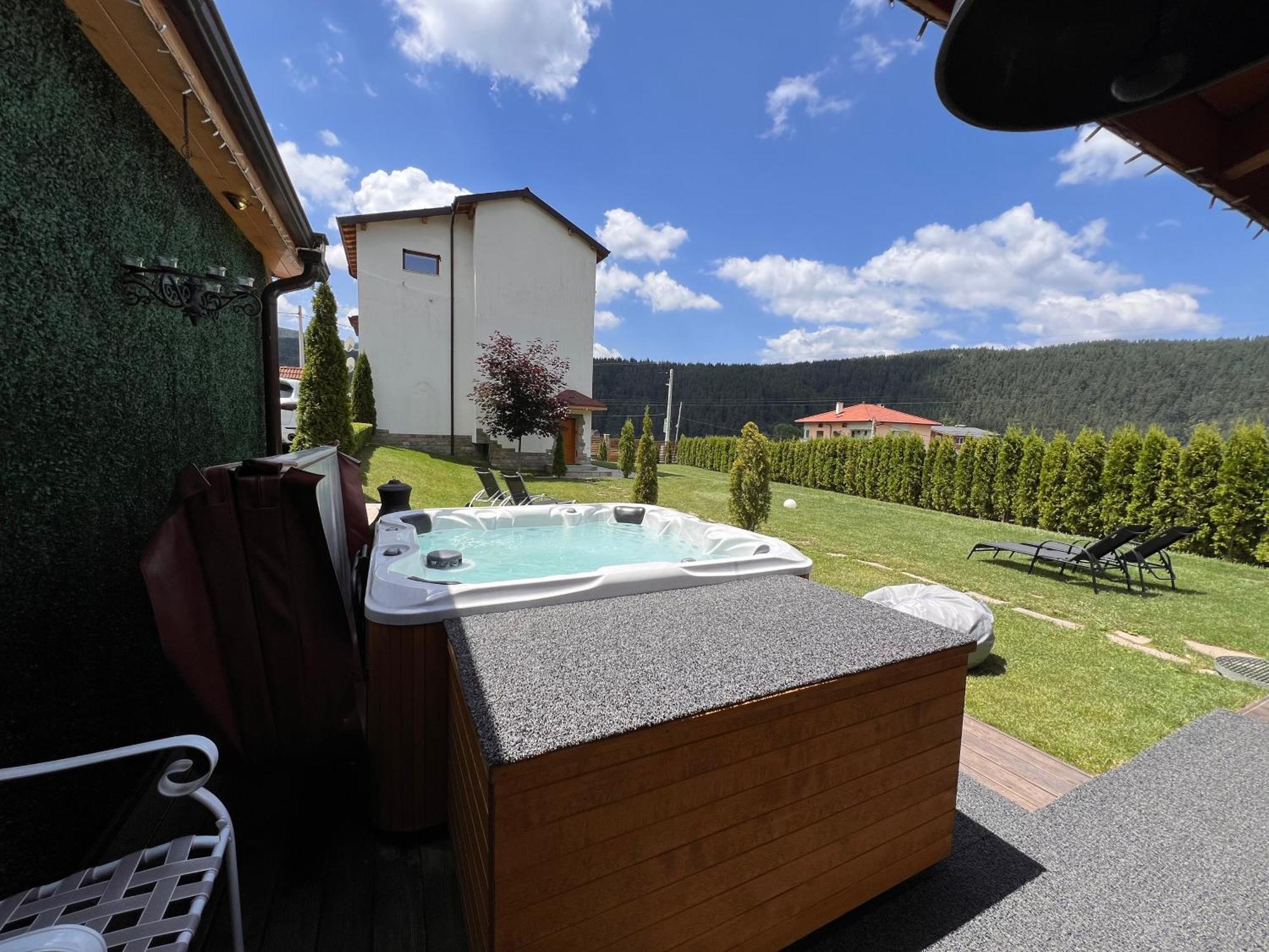 Villa Adelheide - Spa, Bbq & Jacuzzi Beli Iskar Exterior foto