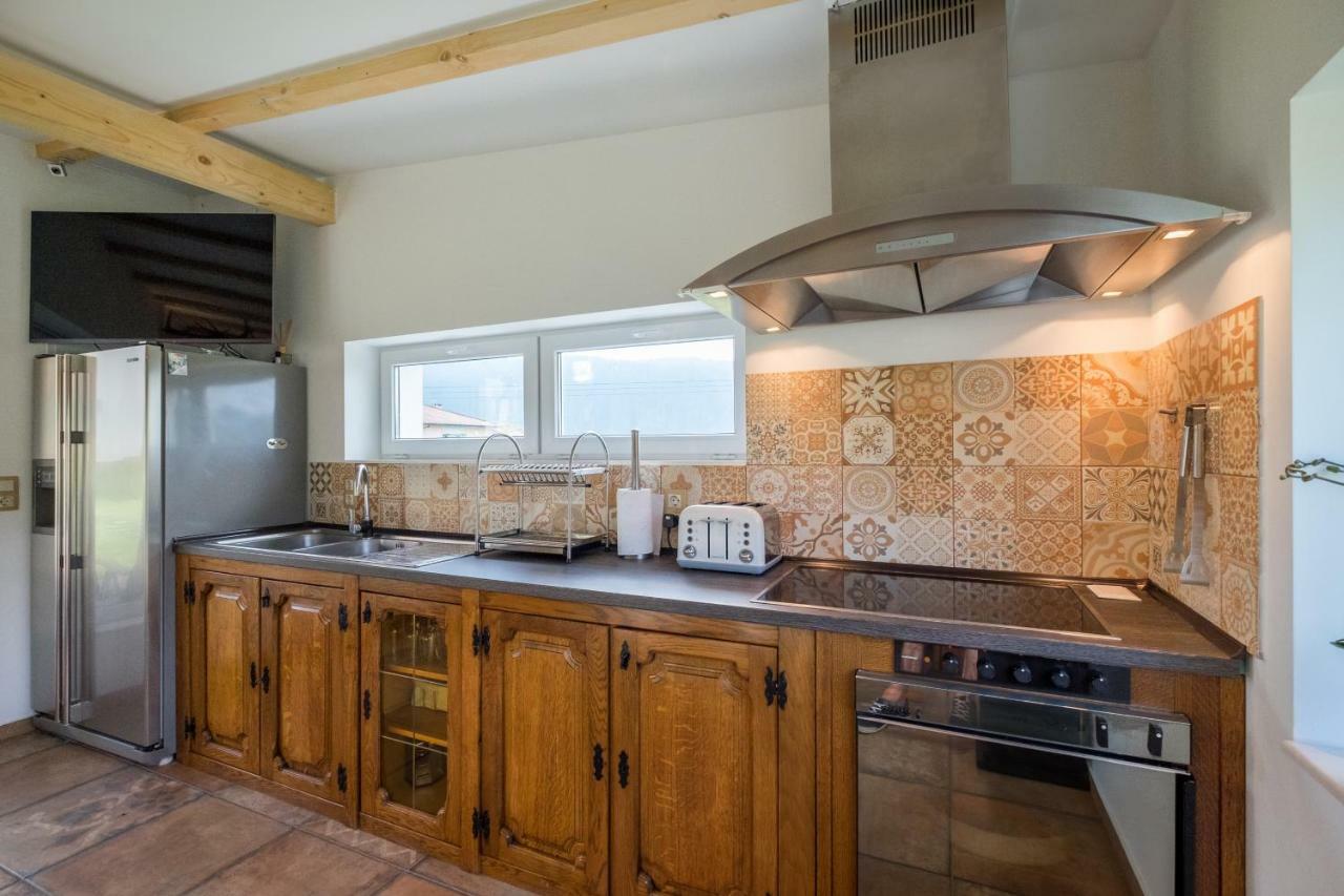 Villa Adelheide - Spa, Bbq & Jacuzzi Beli Iskar Exterior foto